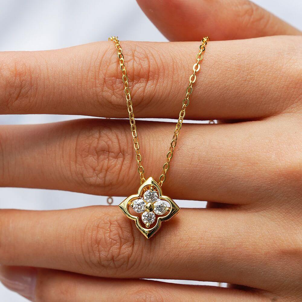 Terysa Clover Necklace