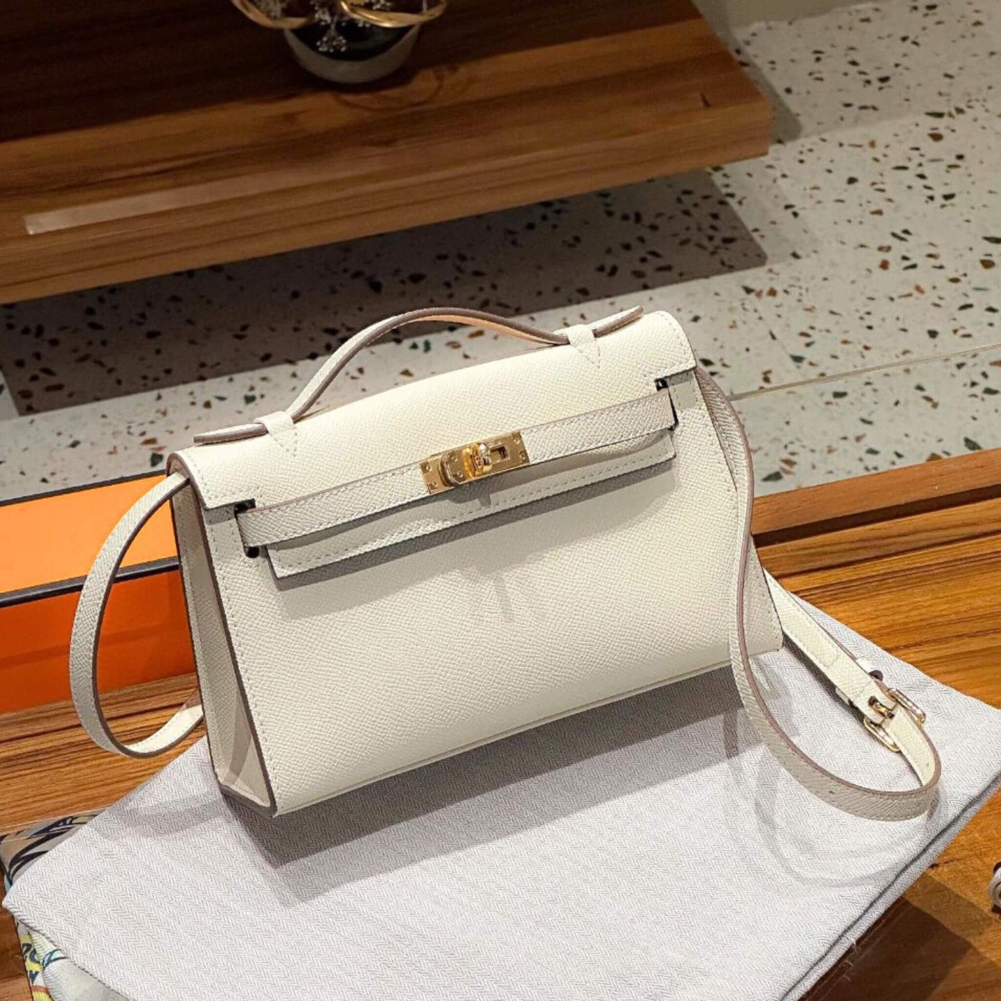 Cleo Crossbody