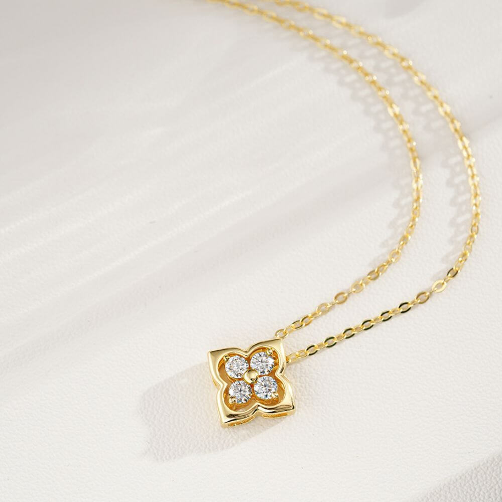 Terysa Clover Necklace