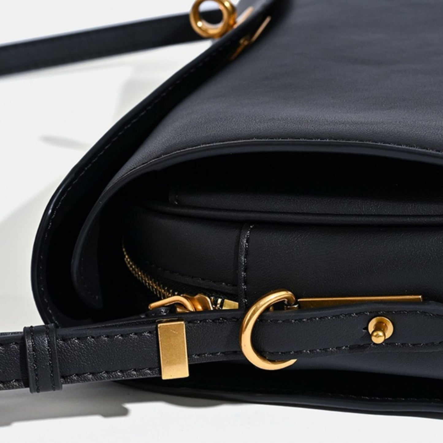 Women's Shoulder Bag